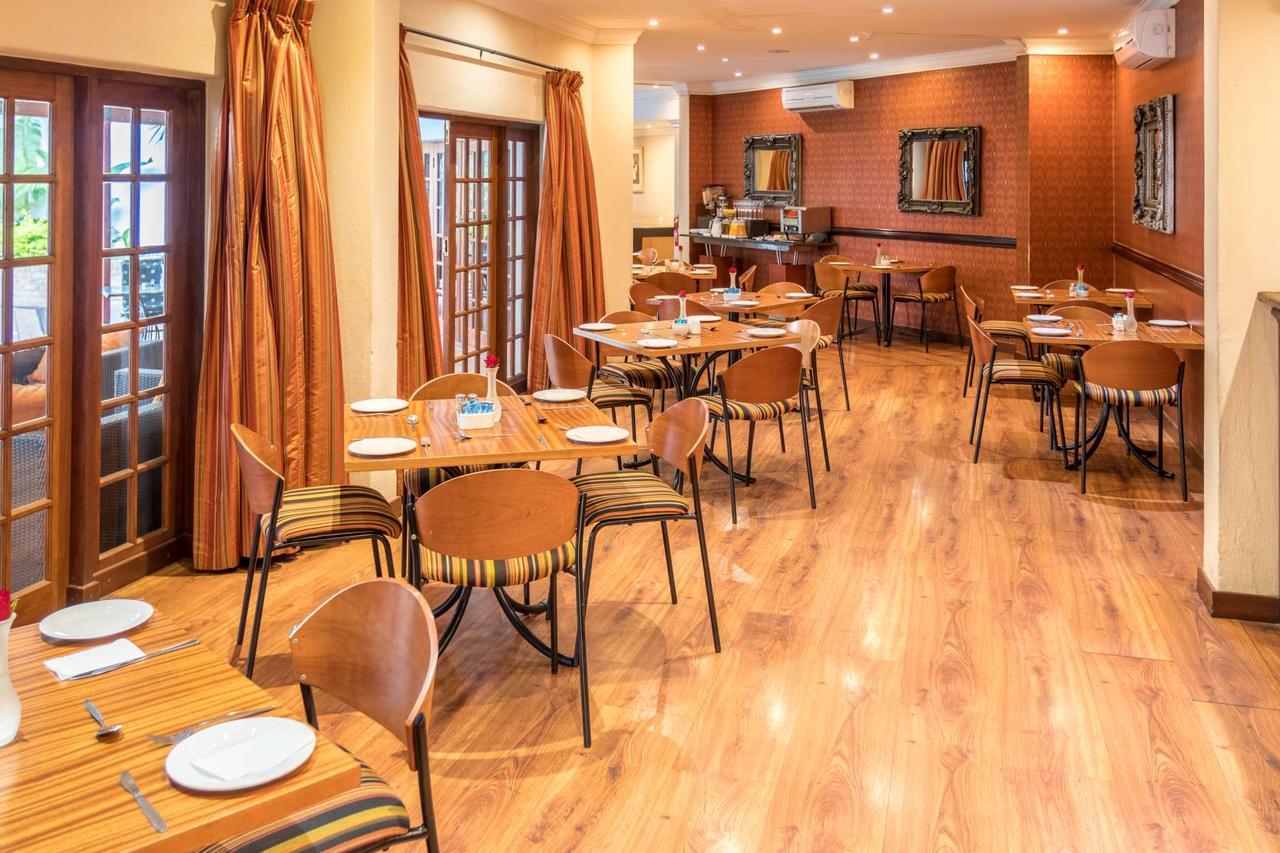 Constantia Hotel And Conference Centre 米德兰 外观 照片